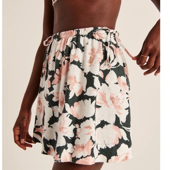 NEW Abercrombie & Fitch Green Floral Print Linen Blend Skirt XS - Picture 2 of 13